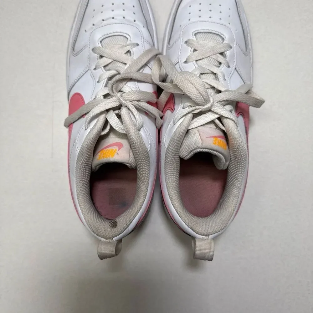 Nike Court Borough Low 2 GS Size 6 Youth White Coral Pink Swoosh Logo